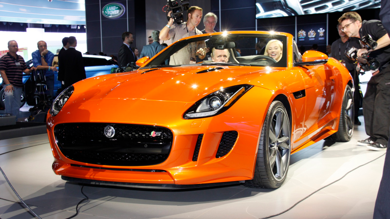 Illustration for article titled Jaguar F-Type: Pure Car Porn